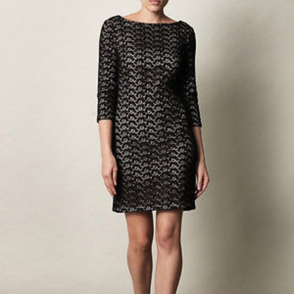 NWT - DvF SARITA ACORN LACE BLACK/NUDE DRESS - 10